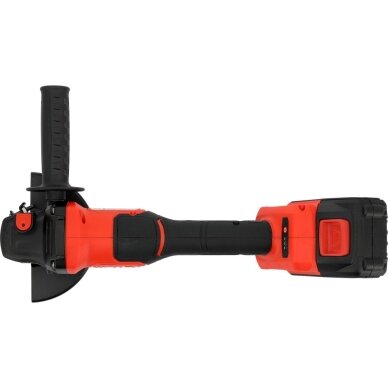 Akumuliatorinis kampinis šlifuoklis 18V 2x4 AH 125mm. 4 Akumuliatorinis kampinis šlifuoklis 18V 2x4 AH 125mm. 4