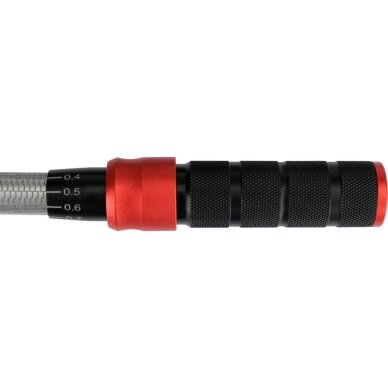 Dinamometrinis raktas su antgaliais 1/4" 2-24 Nm. 11 vnt S2 2 Dinamometrinis raktas su antgaliais 1/4" 2-24 Nm. 11 vnt S2 2